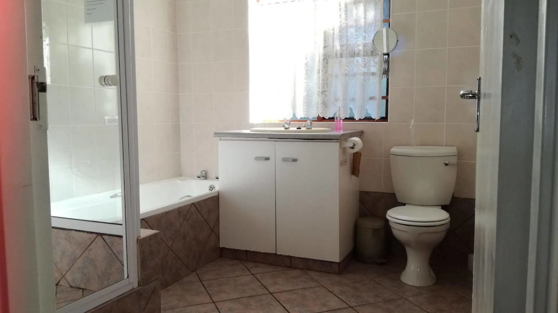 9 On Rigg Self Catering Accommodation 3*, Port Elizabeth